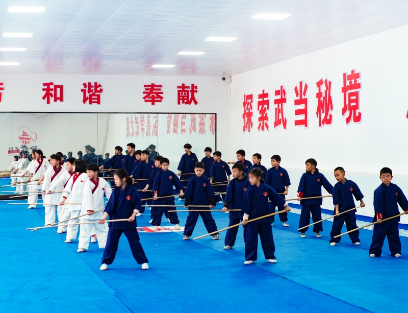 武当山精武武校武术大厅及训练