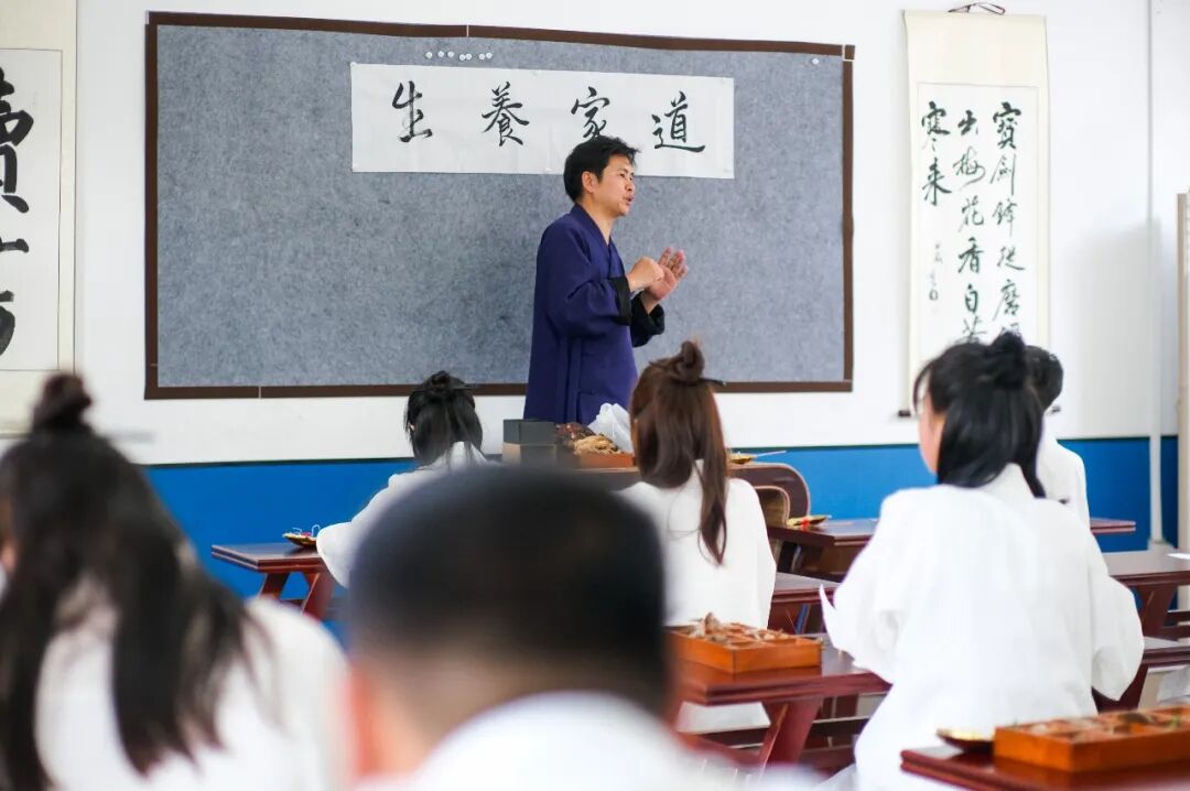 武当山精武武校