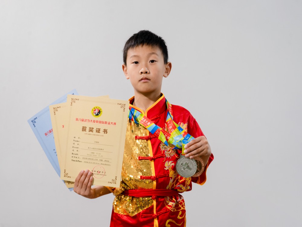 男子其他传统拳术二等奖·李璟烁